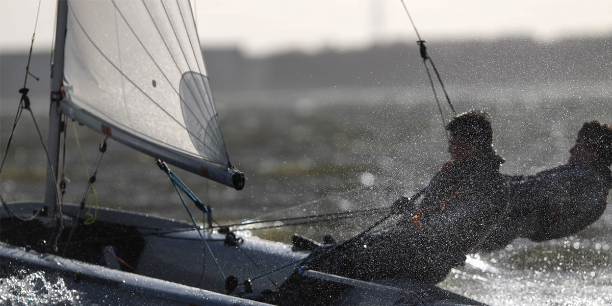 CREWSAVER LAUNCH THE NEW PHASE2 WETSUIT INTO THEIR SUCCESSFUL DINGHY RANGE